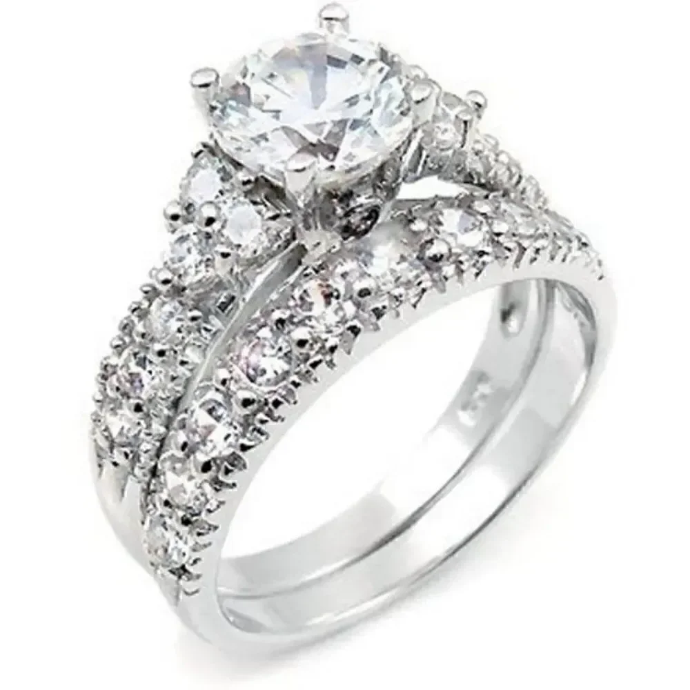 Beautiful Round Cut Women's Engagement Wedding Ring Set
